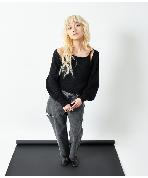 ANAP(アナップ)の「ニットキャミ×ボレロ アンサンブル(カーディガン/ボレロ・レディース・ライトグレー/ブラック・FREE)」の5枚目の写真