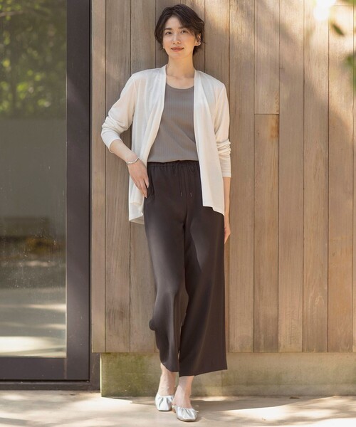 J.PRESS(ジェイプレス)の「ワイドリブジャージー ノースリーブ カットソー(タンクトップ・レディース・ブラウン系/ホワイト系/ライトグレー系・MEDIUM/LARGE)」の6枚目の写真