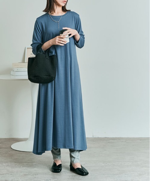 kirakiraShop（キラキラショップ）の「シルフィット フレア ワンピース（ワンピース・レディース・ブルー系/チャコール/ライトグレー/モカ/ブラック・M/L）」の5枚目の写真