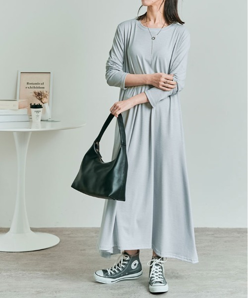 kirakiraShop（キラキラショップ）の「シルフィット フレア ワンピース（ワンピース・レディース・ブルー系/チャコール/ライトグレー/モカ/ブラック・M/L）」の9枚目の写真