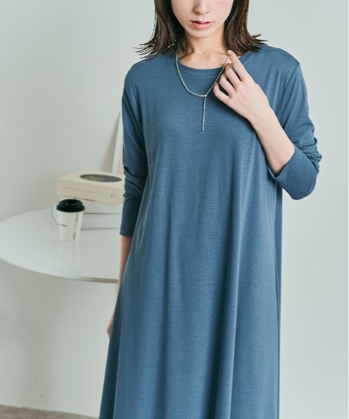 kirakiraShop（キラキラショップ）の「シルフィット フレア ワンピース（ワンピース・レディース・ブルー系/チャコール/ライトグレー/モカ/ブラック・M/L）」の22枚目の写真
