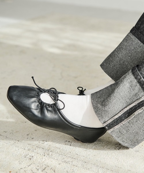 Crisp（クリスプ）の「リボンギャザーフラットシューズ（パンプス・レディース・ベージュ/ブラック/アイボリー・37/38/36/39）」の11枚目の写真