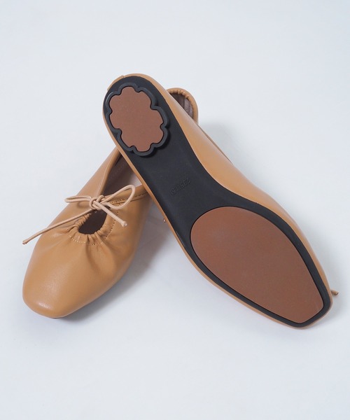 Crisp（クリスプ）の「リボンギャザーフラットシューズ（パンプス・レディース・ベージュ/ブラック/アイボリー・37/38/36/39）」の20枚目の写真