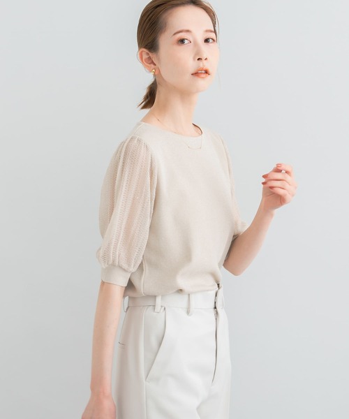 URBAN RESEARCH ROSSO WOMEN（アーバンリサーチ　ロッソ）の「ドッキングシアープリーツスリーブプルオーバー（ニット/セーター・レディース・グリーン系その他/ライトベージュ/ブラック/オフホワイト・FREE）」の17枚目の写真
