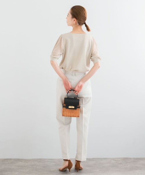URBAN RESEARCH ROSSO WOMEN（アーバンリサーチ　ロッソ）の「ドッキングシアープリーツスリーブプルオーバー（ニット/セーター・レディース・グリーン系その他/ライトベージュ/ブラック/オフホワイト・FREE）」の20枚目の写真