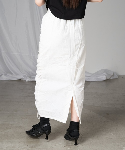 RAY CASSIN(レイカズン)の「ドロストナローロングスカート(スカート・レディース・ホワイト/ブラック/グレー・FREE)」の17枚目の写真
