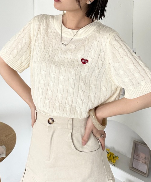 CLEA（クレア）の「ワンポイントハート刺繍 半袖サマーニットトップス（Tシャツ/カットソー・レディース・アイボリー/グレー/ピンク/ベージュ/ブラック・FREE）」の13枚目の写真