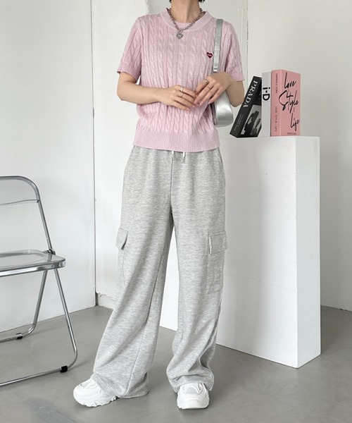 CLEA（クレア）の「ワンポイントハート刺繍 半袖サマーニットトップス（Tシャツ/カットソー・レディース・アイボリー/グレー/ピンク/ベージュ/ブラック・FREE）」の6枚目の写真