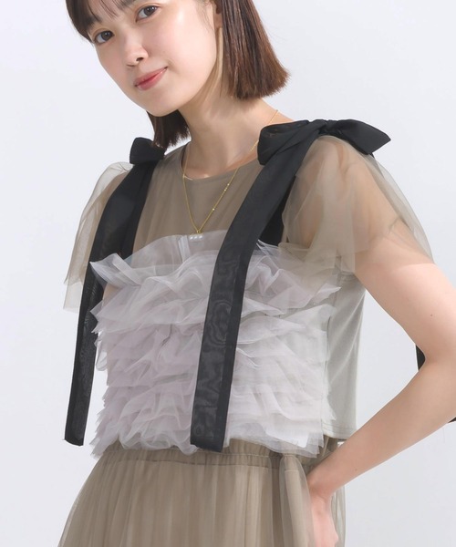 PICCIN（ピッチン）の「【WEB限定】チュールフリルショートビスチェ（キャミソール・レディース・ブラック/グレイッシュベージュ・M/L）」の2枚目の写真