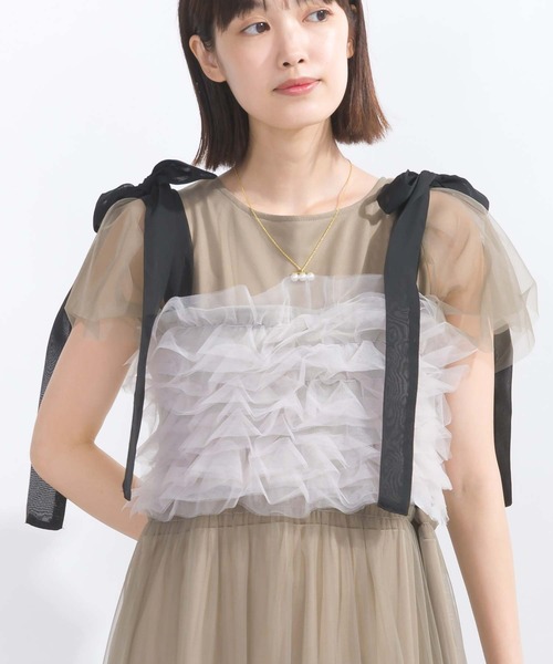 PICCIN（ピッチン）の「【WEB限定】チュールフリルショートビスチェ（キャミソール・レディース・ブラック/グレイッシュベージュ・M/L）」の4枚目の写真