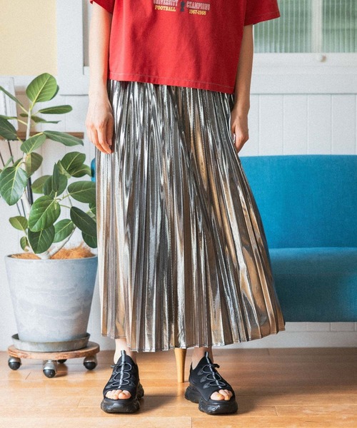 niko and...（ニコアンド）の「メタリックプリーツスカート（スカート・レディース・オレンジ/イエロー/グレー/アイボリー・FREE）」の3枚目の写真