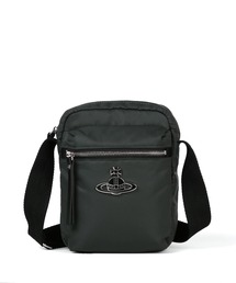 Vivienne Westwood エナメルORBショルダーバッグ Vivienne Westwood 新品 ヴィヴィアン・ウエストウッド エナメル