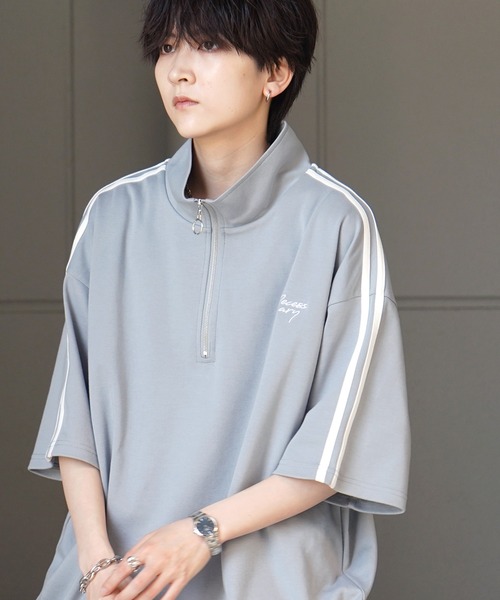 Confirm(コンファーム)の「ナチュラルドレープ とろみポンチ ビッグシルエット ワンポイント刺繍 ドロストハーフジップ半袖Tシャツ カットソー ユニセックス(Tシャツ/カットソー・メンズ・チャコールグレー/グレー/ホワイト/ミント/サックスブルー/ブラック・L/M)」の6枚目の写真