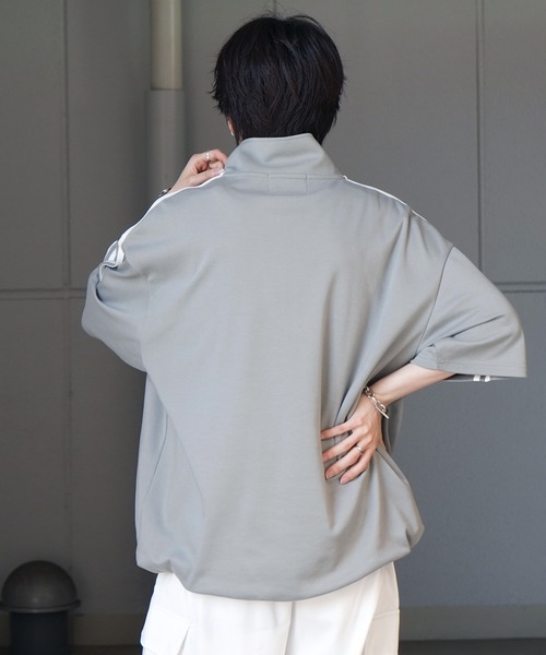 Confirm(コンファーム)の「ナチュラルドレープ とろみポンチ ビッグシルエット ワンポイント刺繍 ドロストハーフジップ半袖Tシャツ カットソー ユニセックス(Tシャツ/カットソー・メンズ・チャコールグレー/グレー/ホワイト/ミント/サックスブルー/ブラック・L/M)」の19枚目の写真