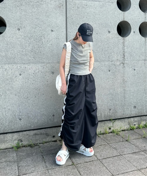 y/m by misato（イムバイミサト）の「配色ラインドロストスカート（スカート・レディース・アイボリー/ブラック・FREE）」の13枚目の写真