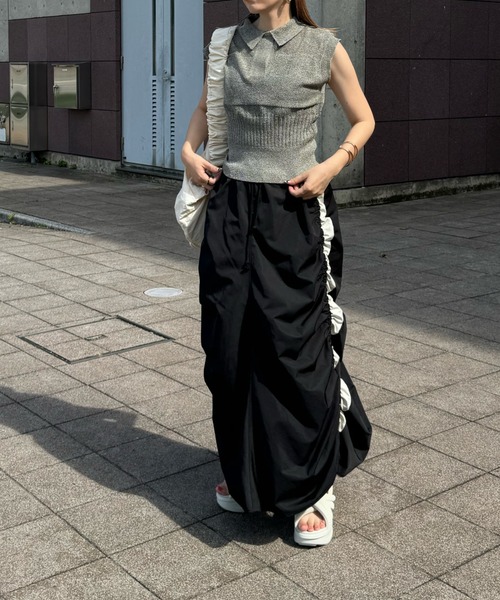 y/m by misato（イムバイミサト）の「配色ラインドロストスカート（スカート・レディース・アイボリー/ブラック・FREE）」の14枚目の写真