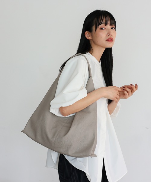 ❤️極上 美品 トートバッグ、ショルダーバッグ❤ セール】トライアングルトートバッグ ワンハンドルバッグ A4