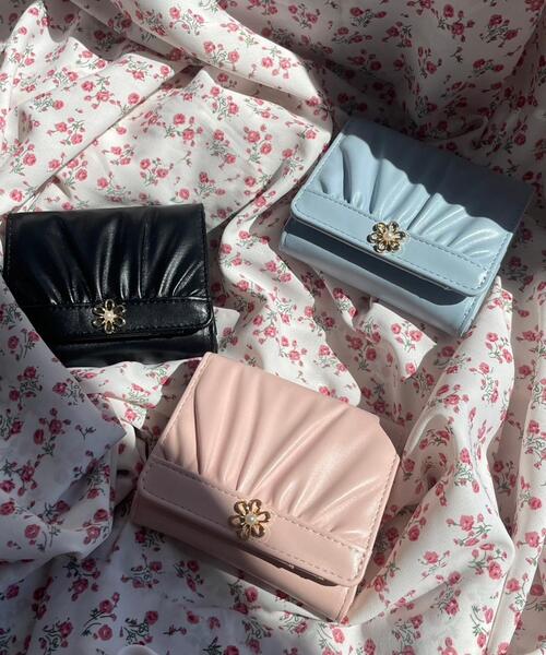 WEGO（ウィゴー）の「WEGO/フラワーギャザーウォレット（財布・レディース・サックスブルー/ライトピンク/ブラック・FREE）」の13枚目の写真