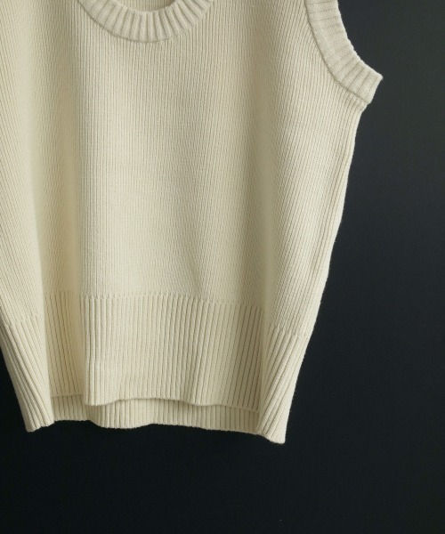 anuke(アンヌーク)の「anuke Round Knit Vest ラウンドニットベスト/62420513(ベスト・レディース・キナリ・ONE SIZE)」の12枚目の写真