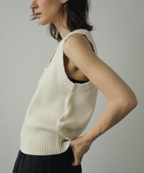 anuke(アンヌーク)の「anuke Round Knit Vest ラウンドニットベスト/62420513(ベスト・レディース・キナリ・ONE SIZE)」の4枚目の写真