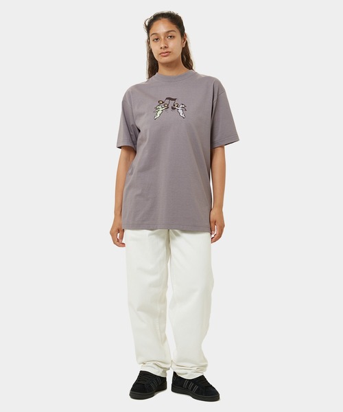 HUF（ハフ）の「SONG TEE  / HUF ハフ 半袖プリント Tシャツ（Tシャツ/カットソー・メンズ・プラム/ストーン/ブラック・X-LARGE/LARGE/MEDIUM/SMALL/XX-LARGE）」の10枚目の写真