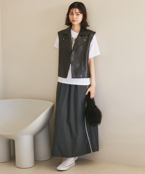 ROPE' PICNIC(ロペピクニック)の「サイドラインナイロンギャザースカート/撥水加工(スカート・レディース・チャコールグレー/キナリ・38)」の22枚目の写真