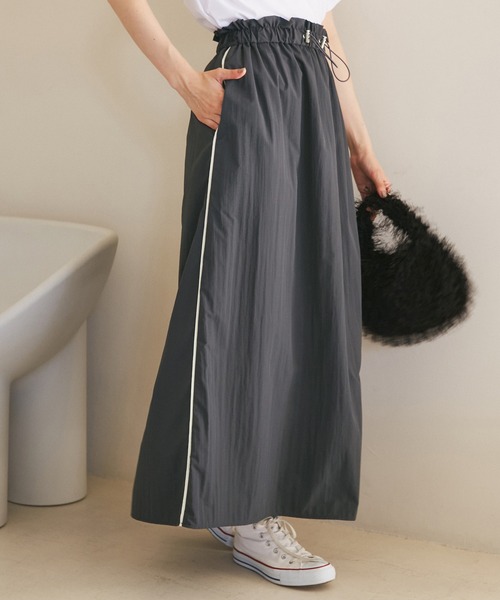 ROPE' PICNIC(ロペピクニック)の「サイドラインナイロンギャザースカート/撥水加工(スカート・レディース・チャコールグレー/キナリ・38)」の20枚目の写真