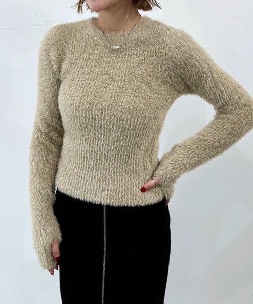 E&C closet…(イーアンドシークローゼット)の「シャギークルーネックプルオーバー(ニット/セーター・レディース・グレイッシュベージュ/アイボリー/グレー/ブラック・FREE)」の4枚目の写真