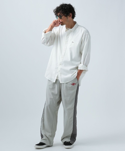 BAYFLOW（ベイフロー）の「ワンポイント刺繍レギュラー長袖シャツ（シャツ/ブラウス・メンズ・オレンジ/チャコールグレー/ホワイト/グリーン・MEDIUM/LARGE）」の17枚目の写真