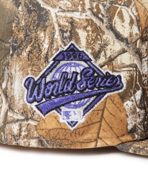 NEW ERA(ニューエラ)の「NEW ERA/ニューエラ キャップ 59FIFTY Real Tree Camo ニューヨーク・ヤンキース リアルツリーカモ(ニューエラアウトドア) 14307308(キャップ・メンズ・ブラウン系カモフラージュ・7/7 1/2/7 1/4/7 1/8/7 3/8)」の8枚目の写真