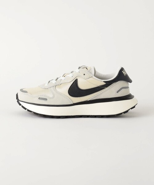 NIKE（ナイキ）の「＜NIKE＞フェニックス ワッフル スニーカー（スニーカー・レディース・ベージュ・25cm/22.5cm/23cm/24.5cm/23.5cm/24cm）」の4枚目の写真