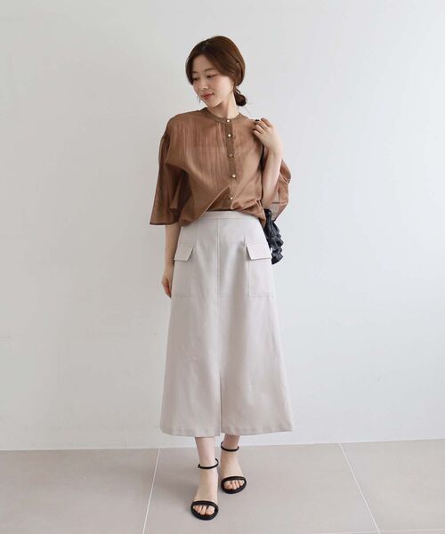 le.coeur blanc(ルクールブラン)の「シアーフレアスリーブ2WAYブラウス(シャツ/ブラウス・レディース・ブラック/グレイッシュベージュ/キャメル・38)」の12枚目の写真