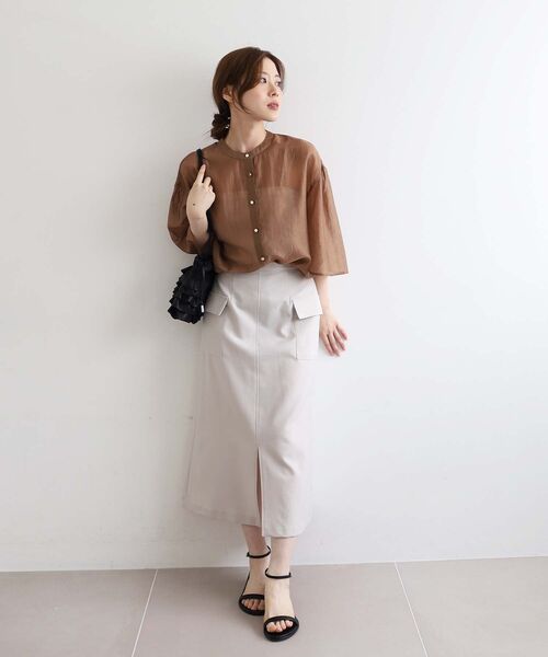 le.coeur blanc(ルクールブラン)の「シアーフレアスリーブ2WAYブラウス(シャツ/ブラウス・レディース・ブラック/グレイッシュベージュ/キャメル・38)」の13枚目の写真