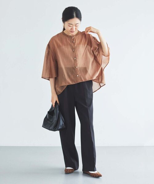 le.coeur blanc(ルクールブラン)の「シアーフレアスリーブ2WAYブラウス(シャツ/ブラウス・レディース・ブラック/グレイッシュベージュ/キャメル・38)」の17枚目の写真