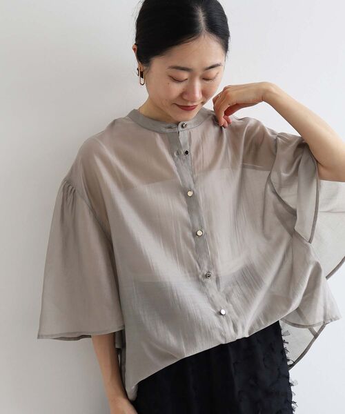 le.coeur blanc(ルクールブラン)の「シアーフレアスリーブ2WAYブラウス(シャツ/ブラウス・レディース・ブラック/グレイッシュベージュ/キャメル・38)」の21枚目の写真