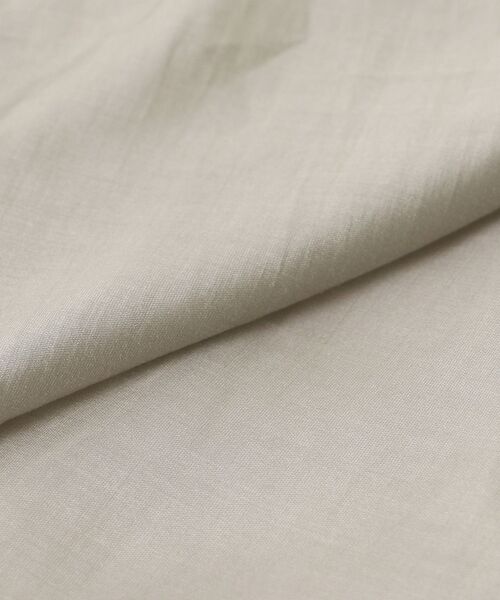 le.coeur blanc(ルクールブラン)の「シアーフレアスリーブ2WAYブラウス(シャツ/ブラウス・レディース・ブラック/グレイッシュベージュ/キャメル・38)」の5枚目の写真