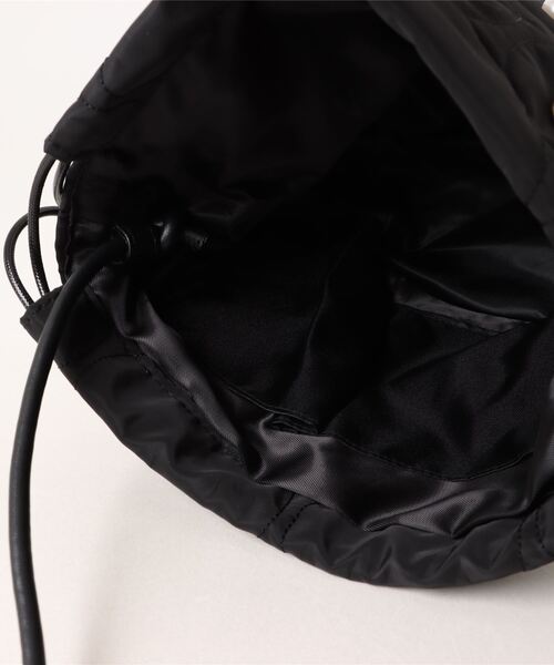 COLDE （コルデ）の「【COLDE】キルティングパール巾着ショルダーバッグ(846552)（ショルダーバッグ・レディース・ベージュ/ブラック・ALL）」の5枚目の写真