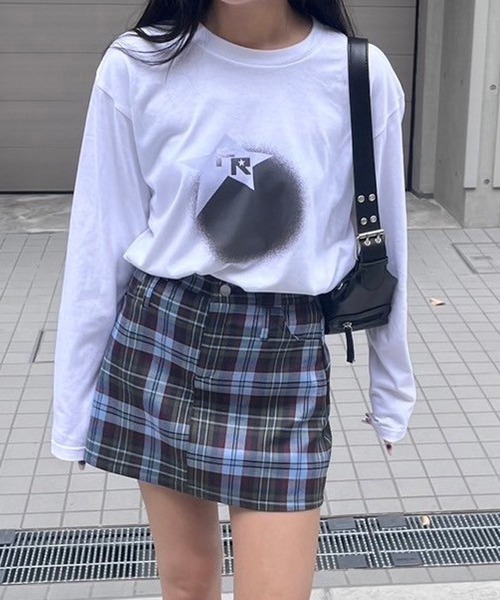 merrylatte(メリーラテ)の「スターロゴデザインロンT(Tシャツ/カットソー・レディース・ホワイト・LARGE/MEDIUM)」の1枚目の写真