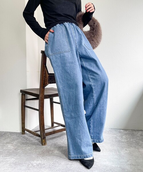 fredy emue（フレディエミュ）の「デニムイージーベイカーパンツ（デニムパンツ・レディース・ネイビー/ブルー・36/38）」の14枚目の写真