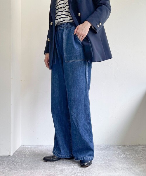 fredy emue（フレディエミュ）の「デニムイージーベイカーパンツ（デニムパンツ・レディース・ネイビー/ブルー・36/38）」の21枚目の写真