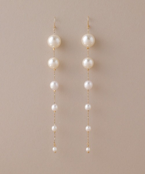 CALIN STANDARD(カリンスタンダード)の「◆◆金属アレルギー対応◆◆〈ecru〉 ロングパールピアス(ピアス(両耳用)・レディース・ゴールド・FREE)」の1枚目の写真