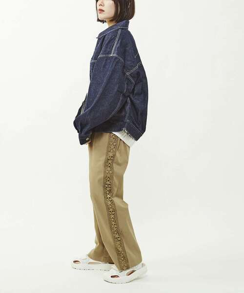 KURO(クロ)の「【KURO】DENIM JACKET INDIGO(デニムジャケット・レディース・インディゴブルー・MEDIUM/SMALL)」の8枚目の写真