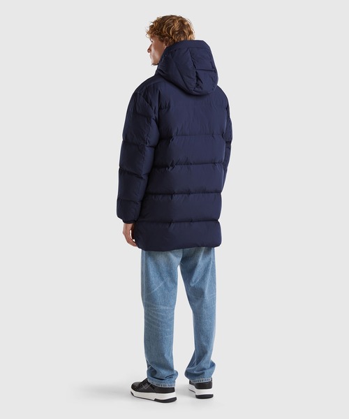 BENETTON (UNITED COLORS OF BENETTON)(ベネトンユナイテッドカラーズオブベネトン)の「【GREEN B】ナイロンフード付き無地ダウンコート(ダウンジャケット/コート・メンズ・ネイビー・MEDIUM/SMALL)」の3枚目の写真