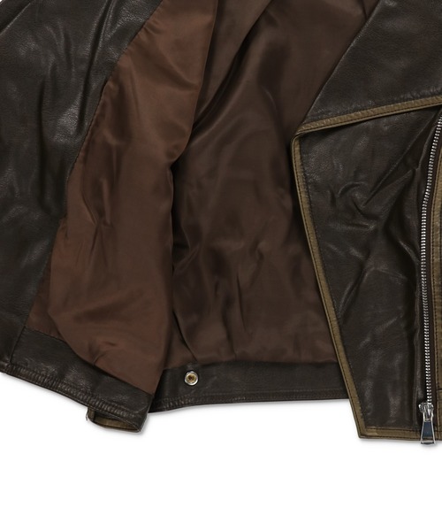 SPINNS（スピンズ）の「加工合皮ライダースジャケット（ライダースジャケット・レディース・ブラウン/ブラック・ONESIZE）」の9枚目の写真