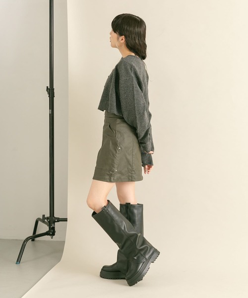 KBF（ケイビーエフ）の「コーティングミニスカート（スカート・レディース・ブラック/カーキ・ONE）」の14枚目の写真