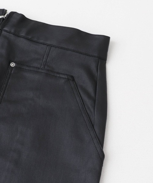 KBF（ケイビーエフ）の「コーティングミニスカート（スカート・レディース・ブラック/カーキ・ONE）」の21枚目の写真