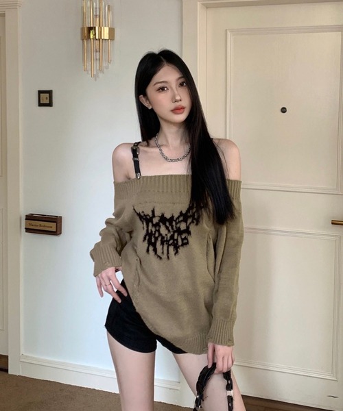 shopnikoniko(ショップニコニコ)の「バタフライ ベルトショルダー オフショルダメージニット(ニット/セーター・レディース・グレー/ベージュ/ブラウン・フリー)」の14枚目の写真