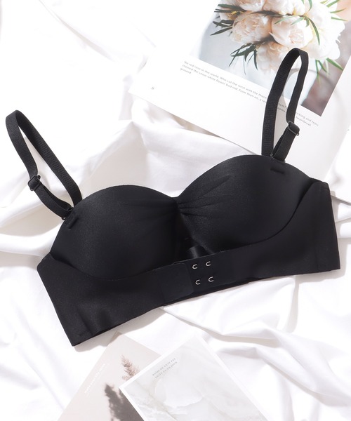 即購入可♡HYSEK♡レディース　ブラック セール】ソリッドカラー フロントホック 1/2 ノンワイヤー ブラ