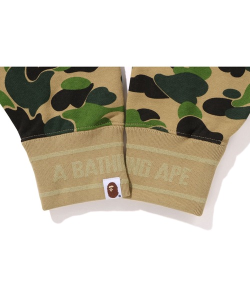 A BATHING APE（アベイシングエイプ）の「ABC CAMO  LOGO RIB FULL ZIP HOODIE（パーカー・メンズ・ブルー/ピンク/グリーン・SMALL/MEDIUM/XX-LARGE/X-LARGE/LARGE）」の13枚目の写真