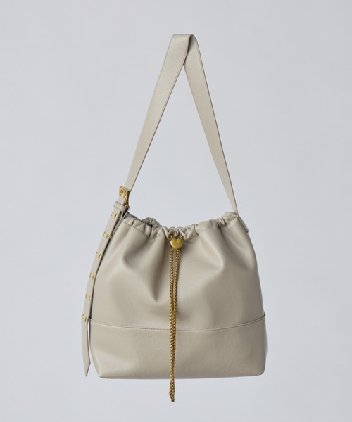 idem（イデム）の「heart charm shoulder bag / ハート金具バッグ（ショルダーバッグ・レディース・ブラウン/ブラック/グレイッシュベージュ・FREE）」の22枚目の写真